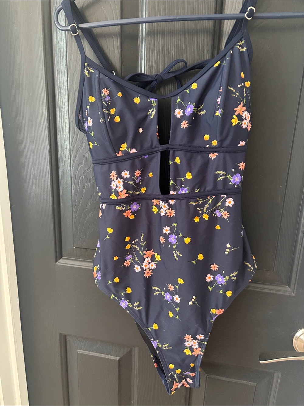 Women’s CupShe Navy Floral One-Piece Swimsuit Large